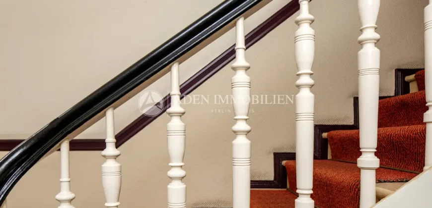 VERMIETET! PROVISIONSFREI! Schöne 2-Zimmer-Wohnung in Charlottenburg als Kapitalanlage